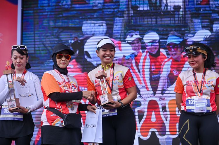 Race photo from NOTARACE 2025