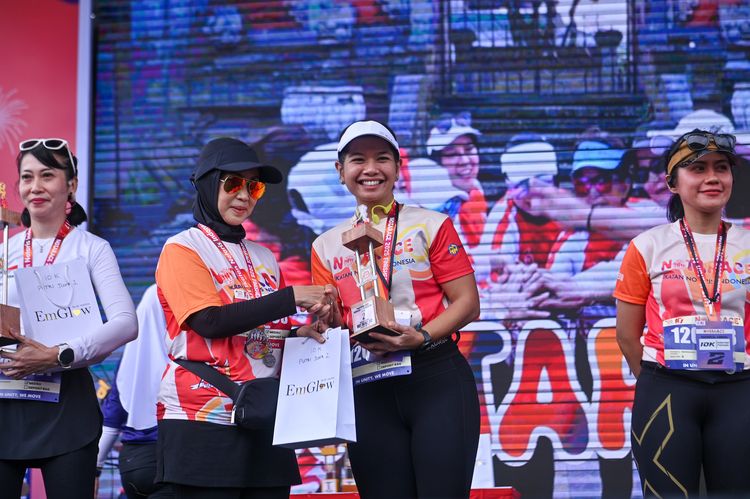 Race photo from NOTARACE 2025