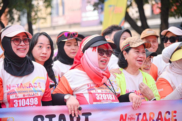 Race photo from NOTARACE 2025