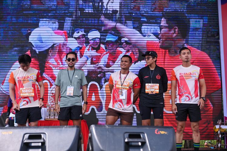 Race photo from NOTARACE 2025