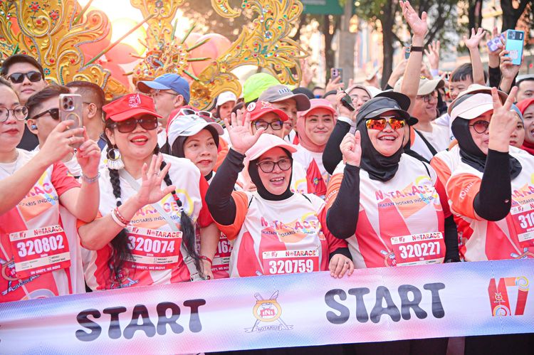 Race photo from NOTARACE 2025