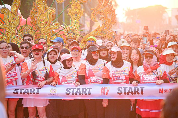 Race photo from NOTARACE 2025
