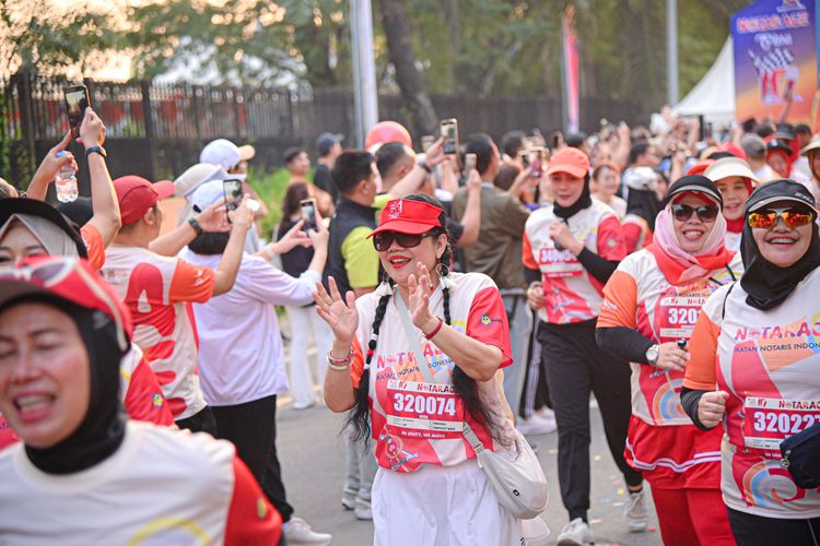 Race photo from NOTARACE 2025