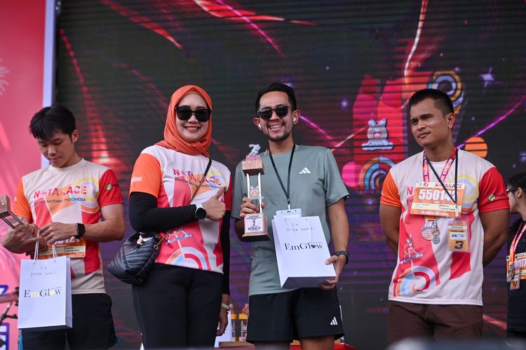 Race photo from NOTARACE 2025