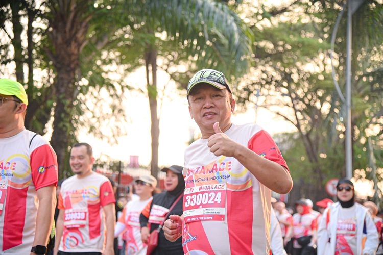 Race photo from NOTARACE 2025