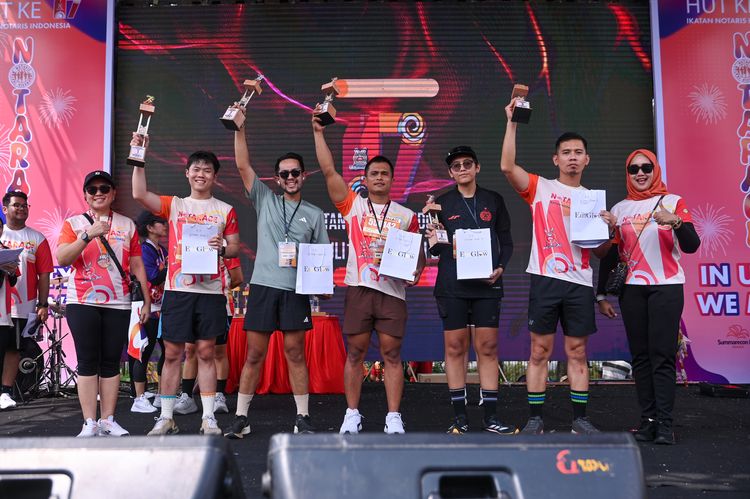 Race photo from NOTARACE 2025