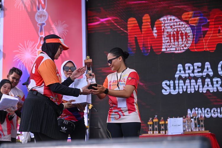 Race photo from NOTARACE 2025