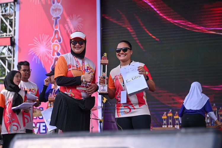 Race photo from NOTARACE 2025