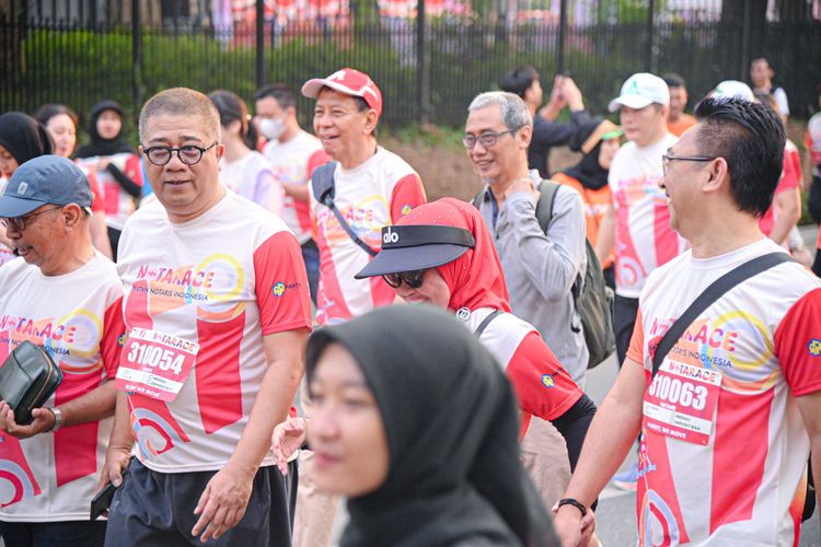 Race photo from NOTARACE 2025