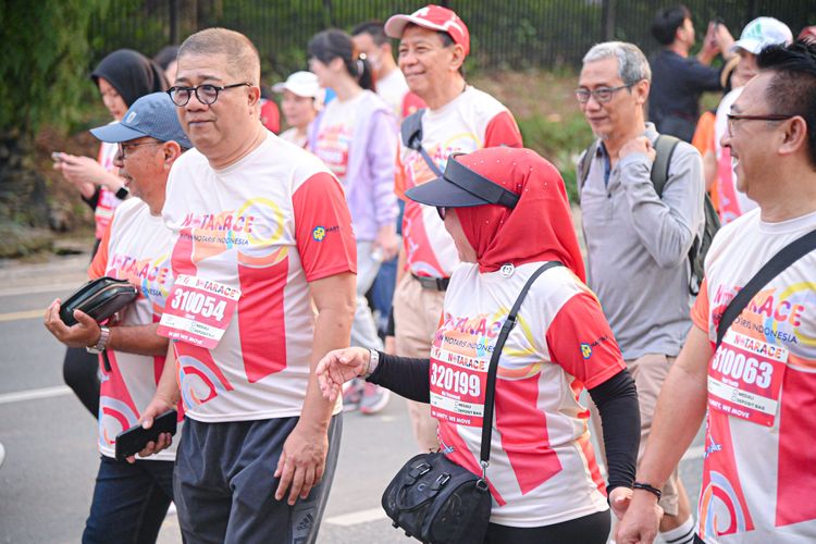 Race photo from NOTARACE 2025