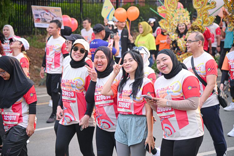 Race photo from NOTARACE 2025
