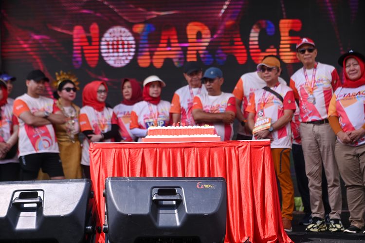 Race photo from NOTARACE 2025