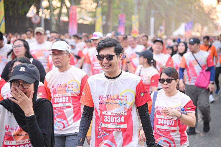 Race photo from NOTARACE 2025