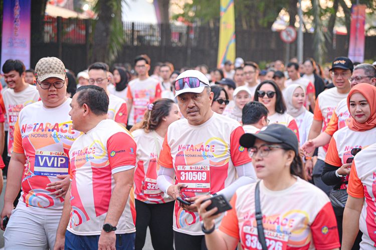 Race photo from NOTARACE 2025