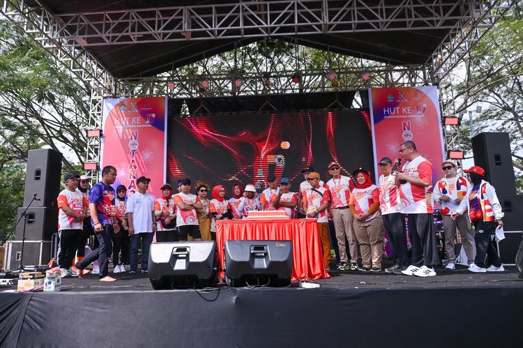 Race photo from NOTARACE 2025