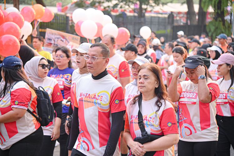 Race photo from NOTARACE 2025