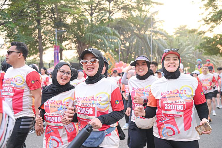 Race photo from NOTARACE 2025