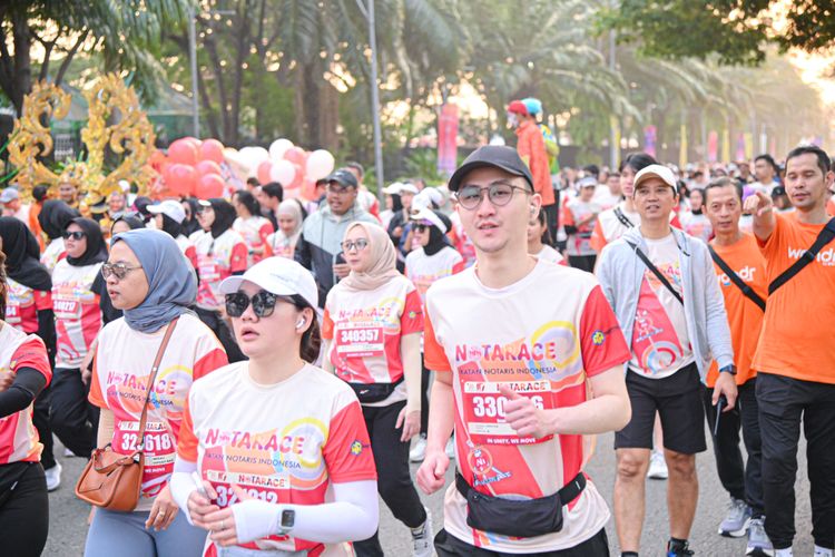 Race photo from NOTARACE 2025