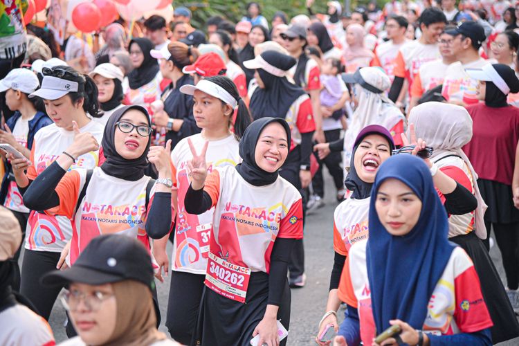 Race photo from NOTARACE 2025