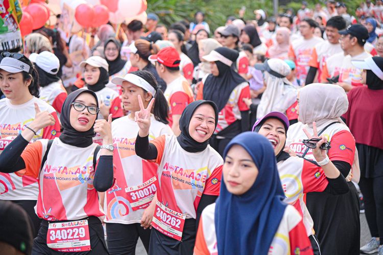 Race photo from NOTARACE 2025