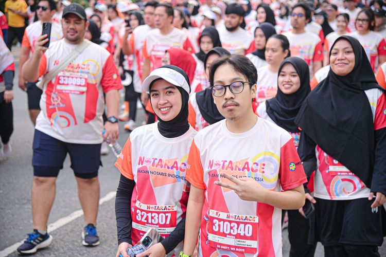 Race photo from NOTARACE 2025