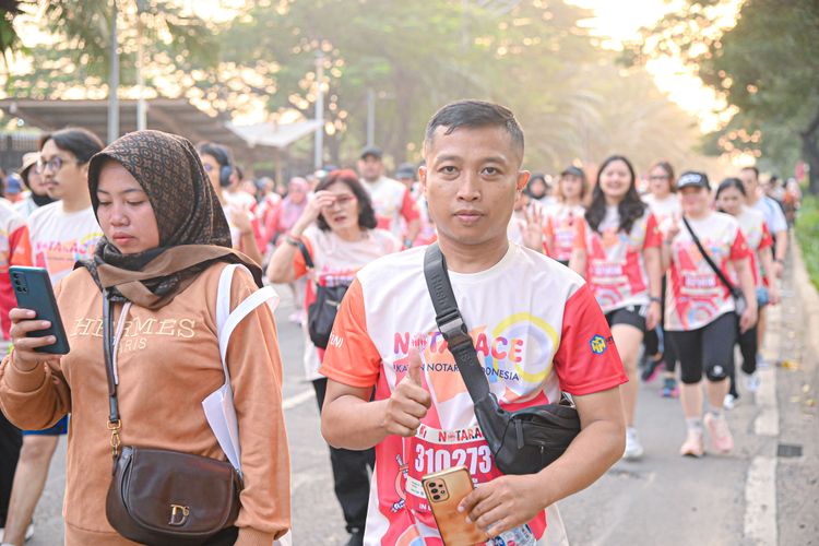 Race photo from NOTARACE 2025