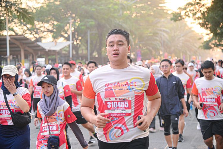 Race photo from NOTARACE 2025
