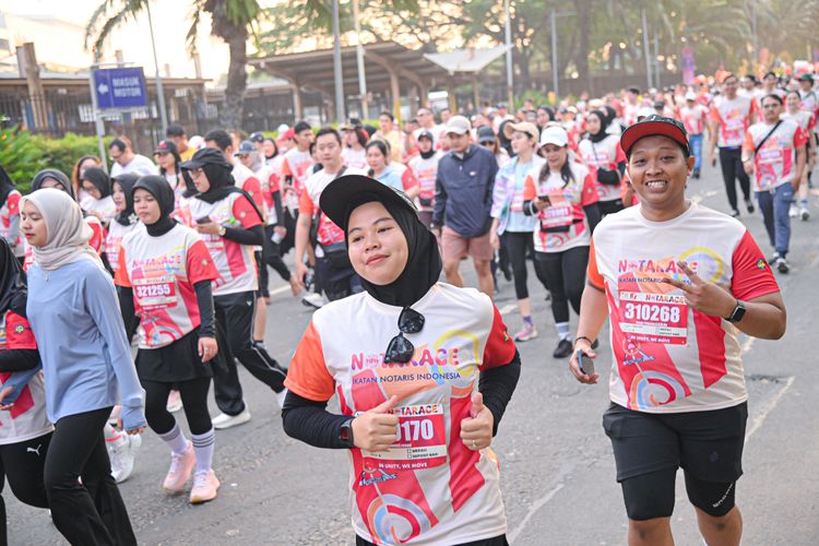 Race photo from NOTARACE 2025