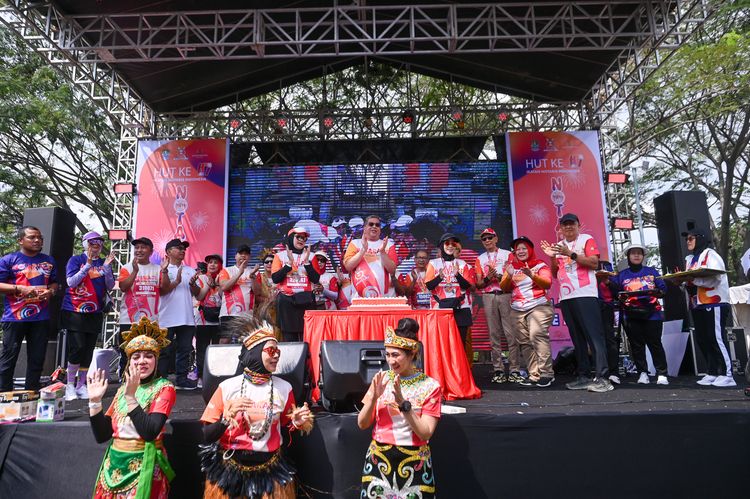 Race photo from NOTARACE 2025