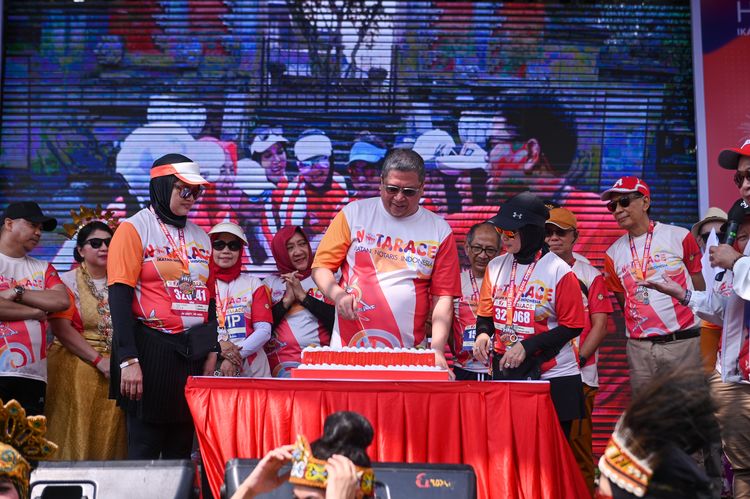 Race photo from NOTARACE 2025