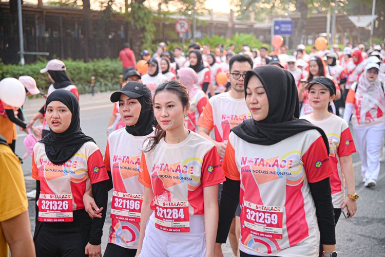 Race photo from NOTARACE 2025