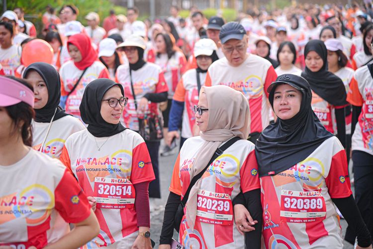 Race photo from NOTARACE 2025