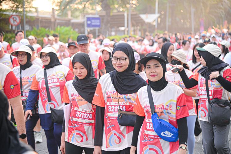 Race photo from NOTARACE 2025