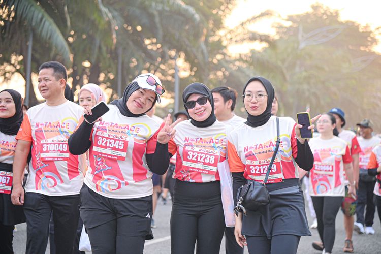 Race photo from NOTARACE 2025
