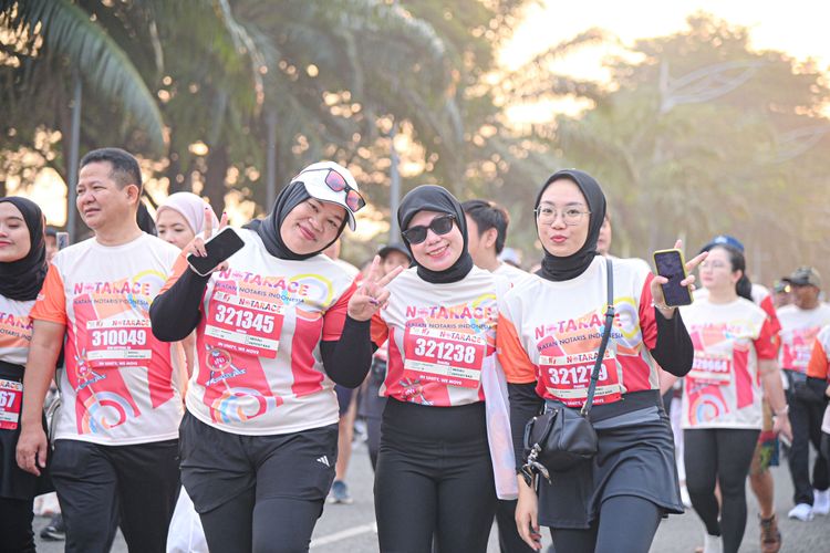 Race photo from NOTARACE 2025