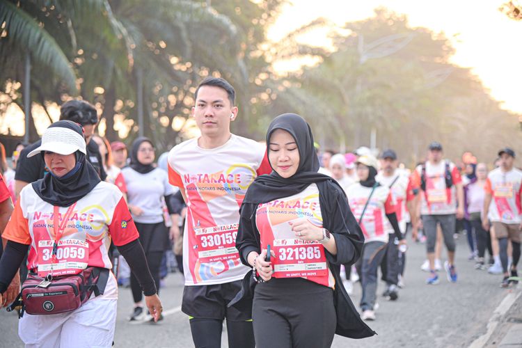 Race photo from NOTARACE 2025