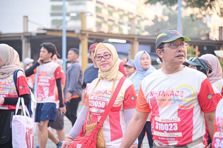 Race photo from NOTARACE 2025