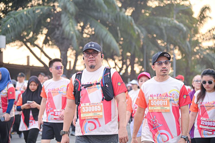 Race photo from NOTARACE 2025