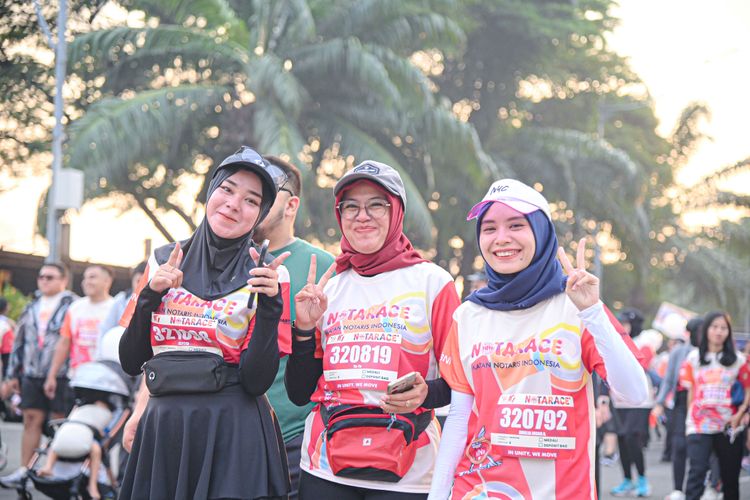 Race photo from NOTARACE 2025