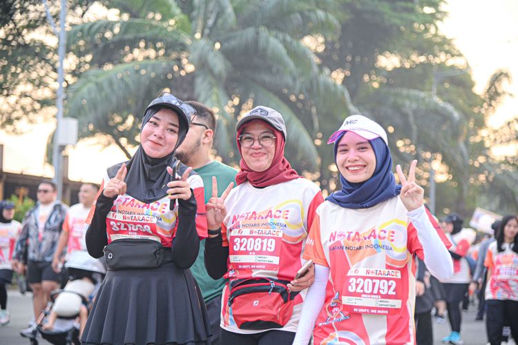 Race photo from NOTARACE 2025