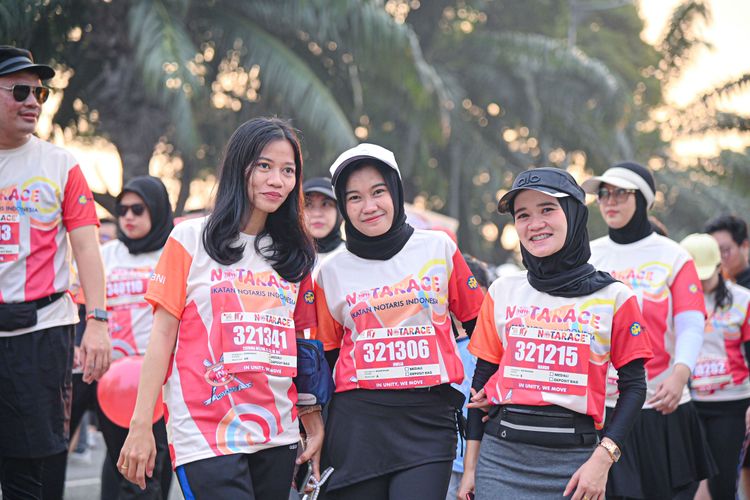 Race photo from NOTARACE 2025
