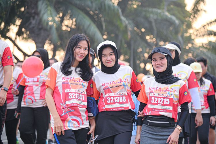 Race photo from NOTARACE 2025