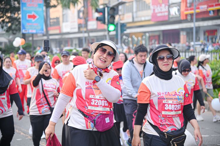 Race photo from NOTARACE 2025