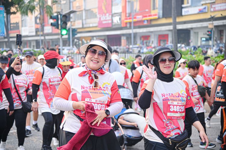 Race photo from NOTARACE 2025