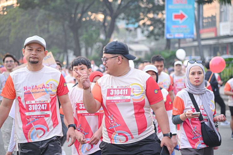 Race photo from NOTARACE 2025
