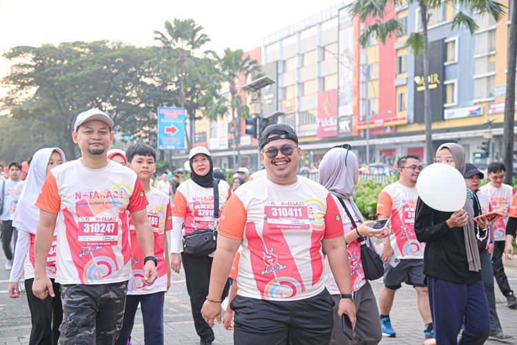 Race photo from NOTARACE 2025