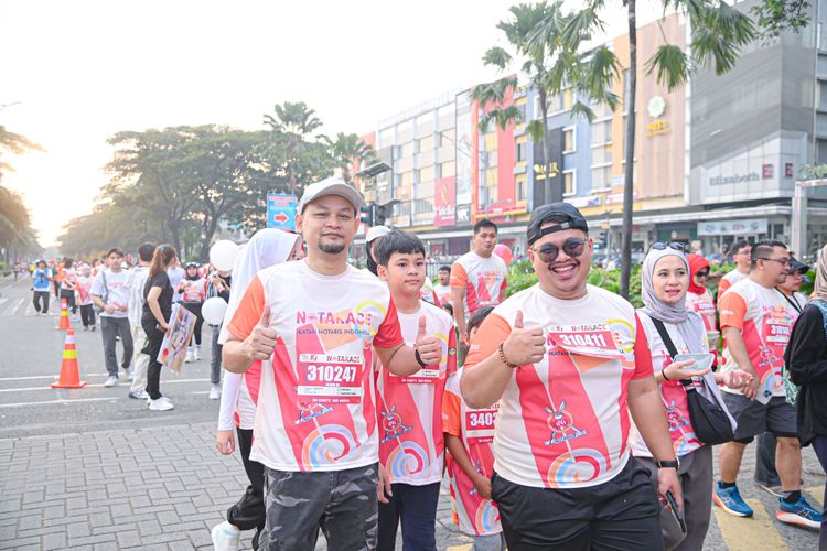 Race photo from NOTARACE 2025