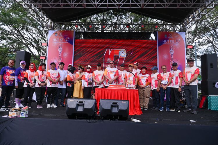 Race photo from NOTARACE 2025