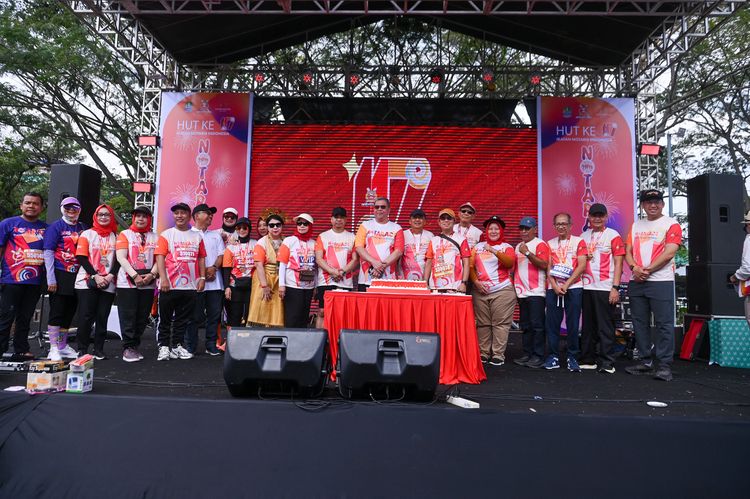 Race photo from NOTARACE 2025
