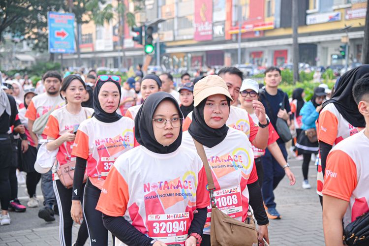 Race photo from NOTARACE 2025